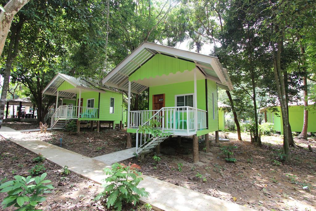 Koh Phayam Greentawan Resort Rum bild